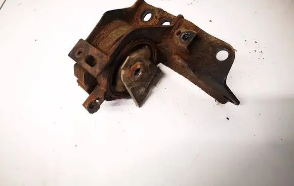 Toyota Corolla Verso AR10 Engine mount bracket 