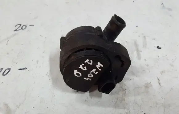 Mercedes-Benz C W204 Electric auxiliary coolant/water pump