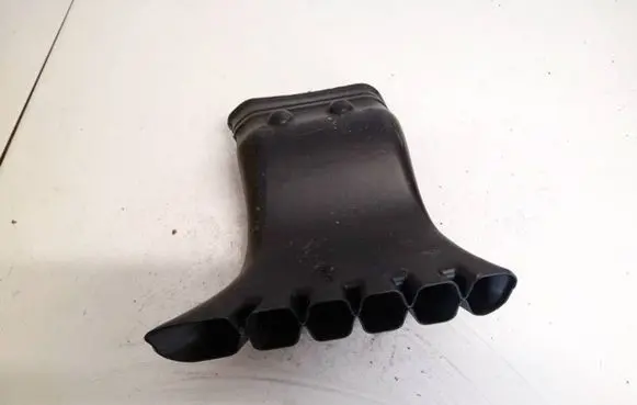 Volvo S40 Air intake hose/pipe 4m5118d236db 4m51-18d236-db