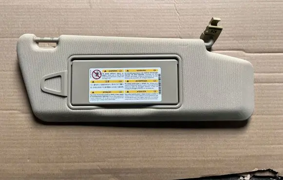 Mercedes-Benz CLS C218 X218 Sun visor braknumeruczci