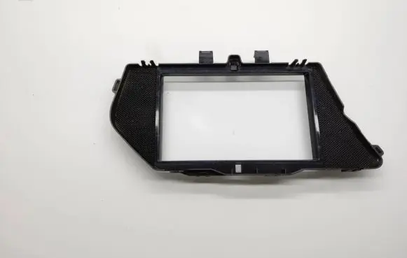 Mercedes-Benz GLK (X204) Radio/GPS head unit trim A2046801789 07151000