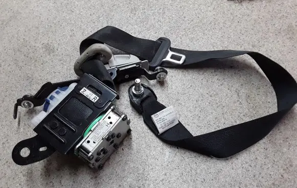 Mazda 6 Front seatbelt TKAH2EH862