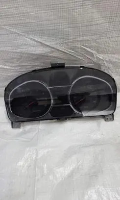 Chevrolet Captiva Speedometer (instrument cluster) 95392954