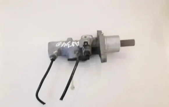 Volkswagen Caddy Master brake cylinder