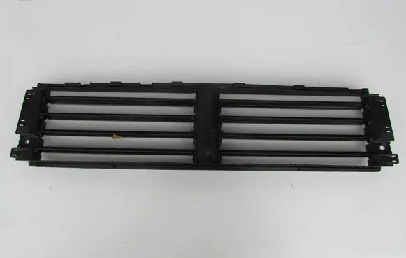 Skoda Octavia Mk3 (5E) Intercooler air guide/duct channel 5Q0122323A
