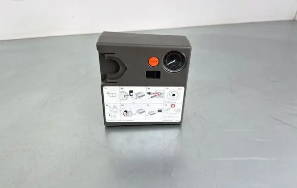 Porsche Macan (95B) Tire air pump compressor 95B012615