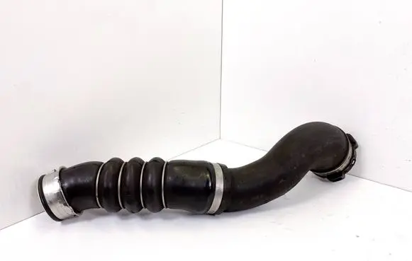 BMW 3 E90 E91 Intercooler hose/pipe 8511739 11279410 8511756