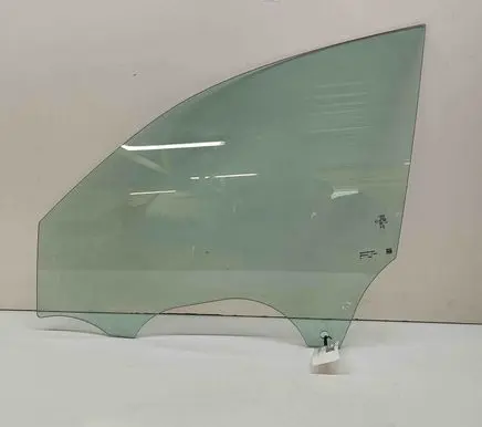 Audi Q8 Front door window glass four-door 4M8845201B