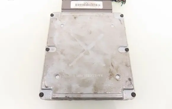 Mazda 626 Engine control unit/module YU3F12A650LC