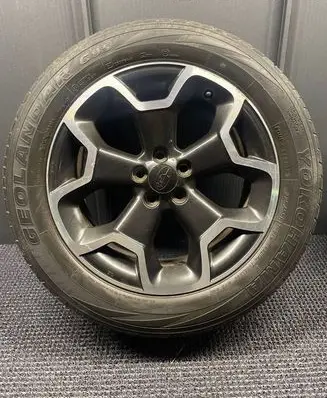 Subaru XV R17 alloy rim
