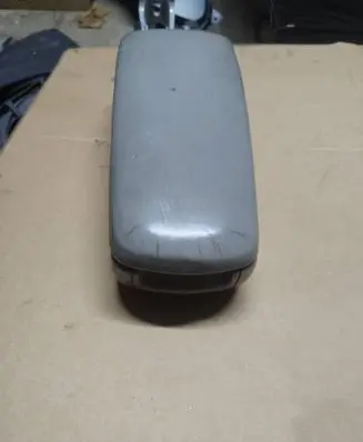 Audi A4 S4 B7 8E 8H Armrest