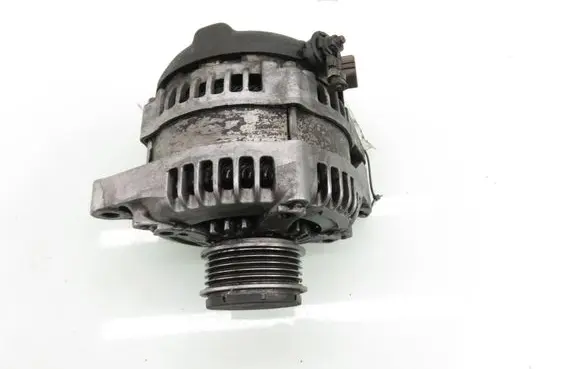 Toyota RAV 4 (XA20) Generator/alternator 