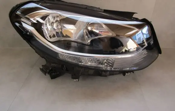 Mercedes-Benz B W246 W242 Headlight/headlamp A2468205461 030129520200 LE13A6316