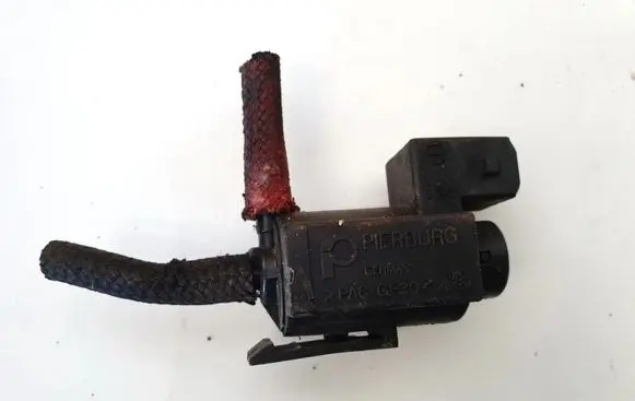 BMW 4 F32 F33 Turbo solenoid valve 70231800 7810831