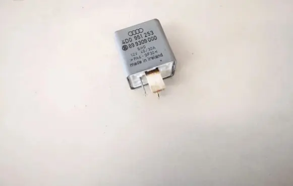Audi A6 S6 C5 4B Other relay 4d0951253 899309000