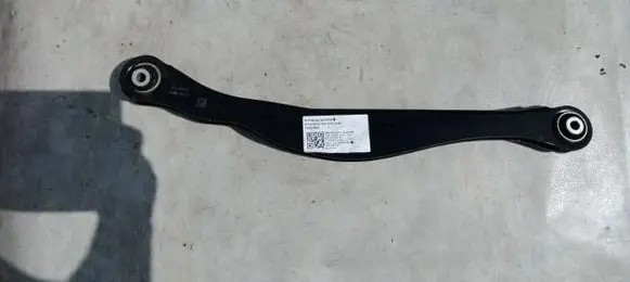 BMW 2 F44 Rear control arm 6881362