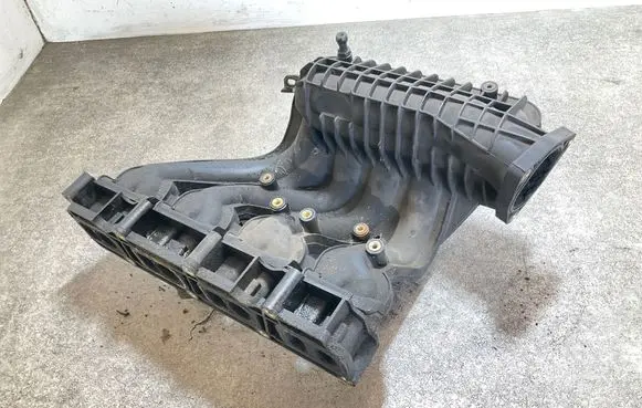 Mercedes-Benz E W211 Intake manifold A61109037