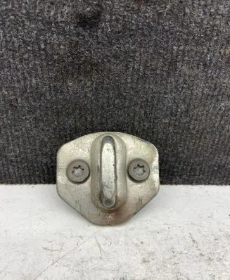 Mercedes-Benz Sprinter W906 Sliding door lock loop/hook striker A9067200204