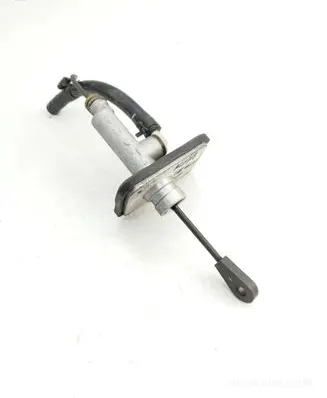 Clutch slave cylinder