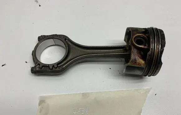 Skoda Karoq Piston with connecting rod DADA