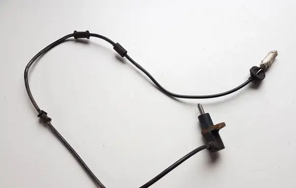 Subaru Forester SG ABS rear brake sensor 27540SA000