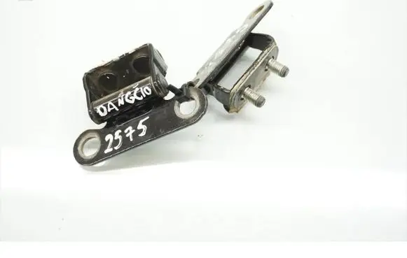 Toyota Auris E180 Tailgate/trunk/boot hinge