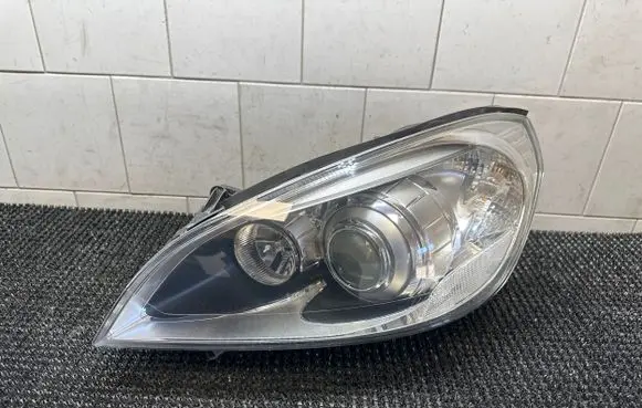 Volvo V60 Headlight/headlamp 31299992