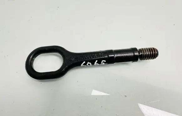 Volkswagen PASSAT CC Towing hook eye 1T0805615A