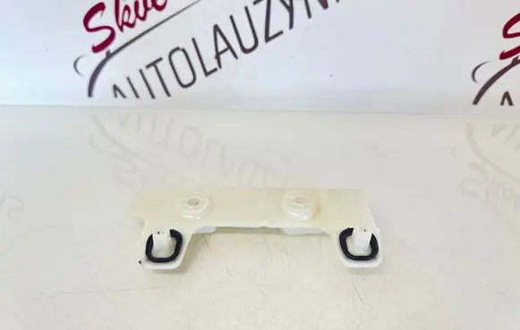 Volvo XC40 Glass fitting brackets 30747380