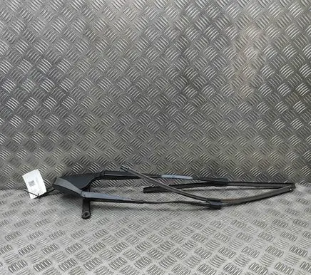 Mercedes-Benz GLE W167 Windshield/front glass wiper blade W000094547 W000086051