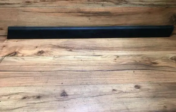 Honda CR-V Front door trim (molding) 