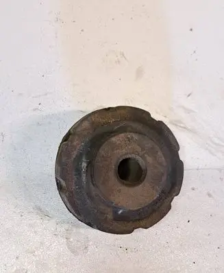 Audi A4 S4 B8 8K Rear coil spring rubber mount 8K0512149