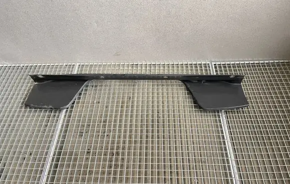 Volkswagen Amarok Trunk/boot sill cover protection 2H7807512 2H7807943