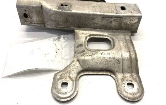 BMW 3 F30 F35 F31 Other exterior part 8051190