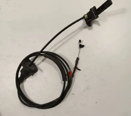 Peugeot 607 Engine bonnet/hood lock release cable 