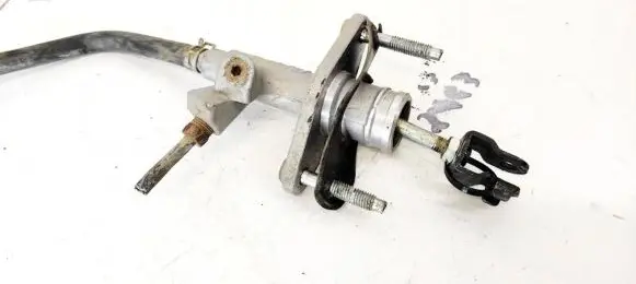 Honda HR-V Clutch master cylinder