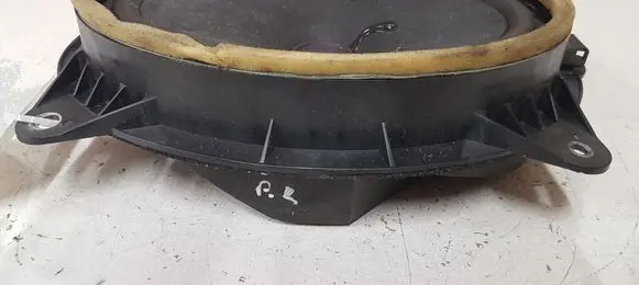Toyota Prius (XW30) Front door speaker