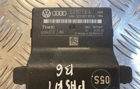 Volkswagen PASSAT B6 Gateway control module 3C0907951A 402063 3C0907530A