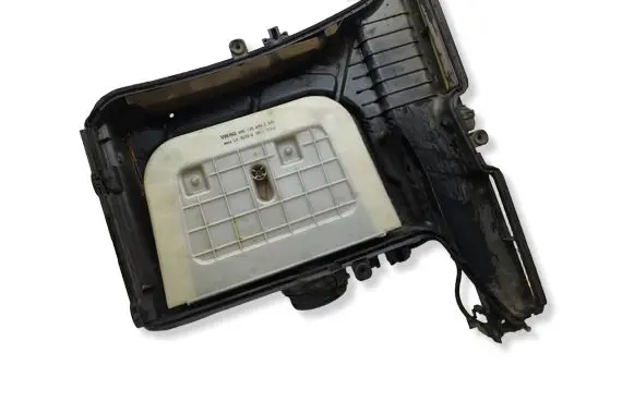 Audi Q7 4M Air filter box 4M0133843C 4M0183