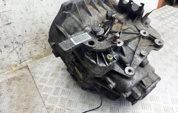 Mini Cooper Countryman R60 Manual 6 speed gearbox 7594639 23007594639