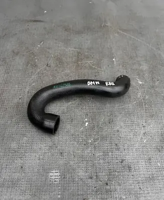 BMW 5 E39 Breather/breather pipe/hose 7786034