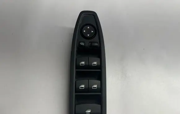 BMW 2 F22 F23 Electric window control switch 9362132