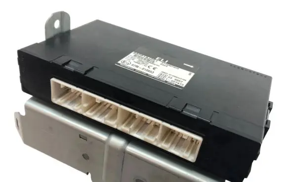 Subaru Outback Comfort/convenience module 88281AJ201 97RI010653 X1T23073H2