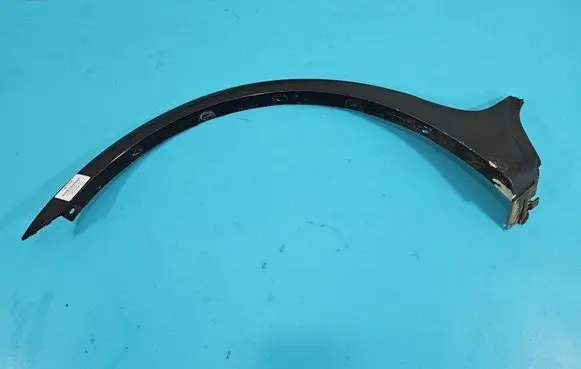 Front arch trim