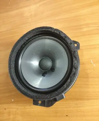 Subaru Impreza III Front door high frequency speaker 444068