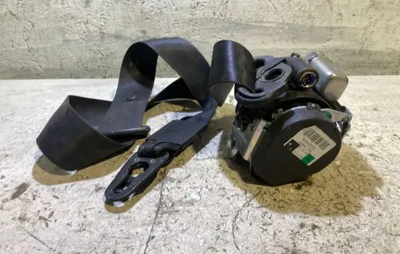 Audi A6 S6 C6 4F Front seatbelt 605405000