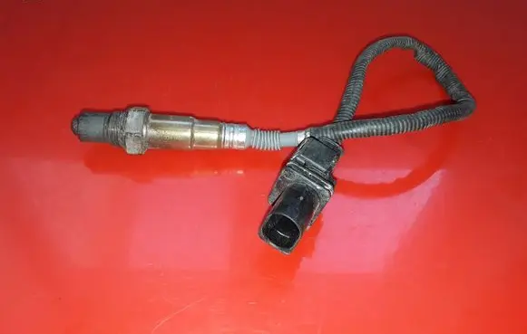 BMW 5 E60 E61 Lambda probe sensor 7791592 779159202 0281004019