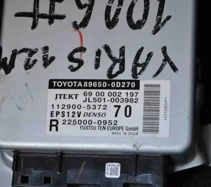 Toyota Yaris Other devices 896500D270