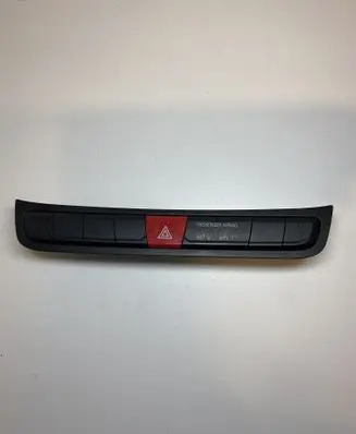 Jeep Renegade Hazard light switch 07356350170