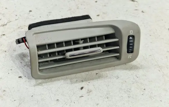 Skoda Superb B6 (3T) Dashboard side air vent grill/cover trim 3T0819384